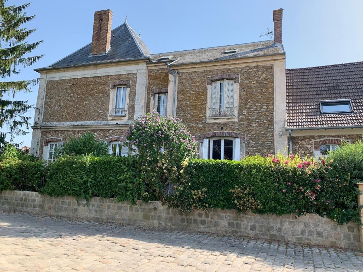Domaine D'auxonnettes D'hotes Et Gasthuis